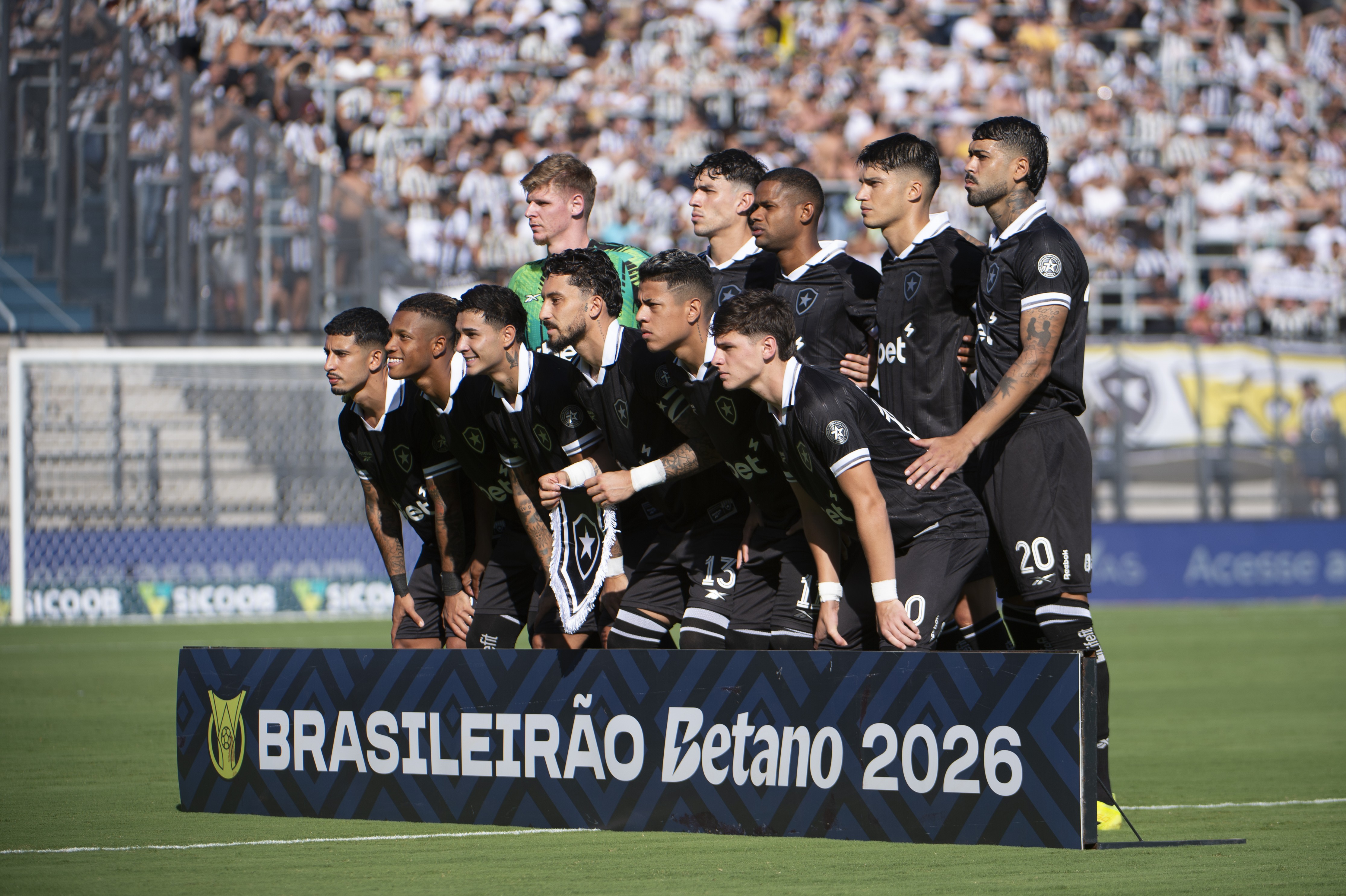 Raul, o Salvador Alvinegro: Um Suspiro de Esperança na Luta do Botafogo em 2026