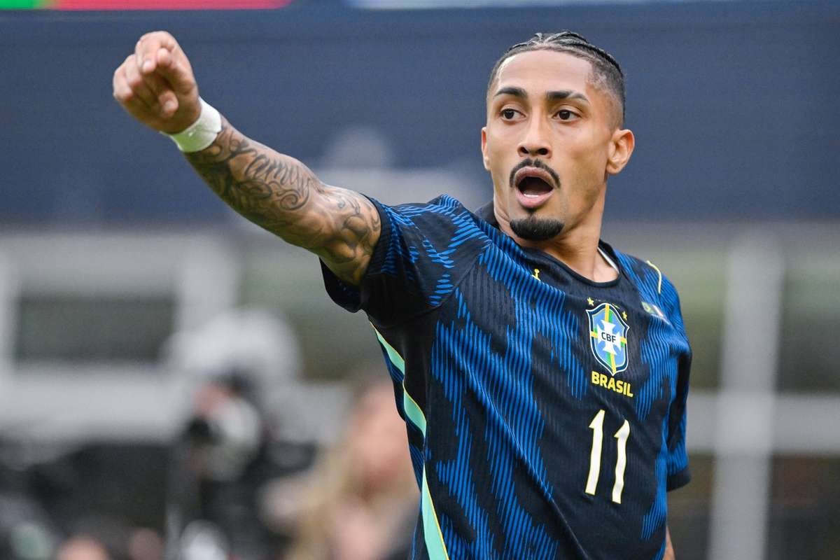 Seleção Brasileira Perde Raphinha e Wesley por Lesão; Ancelotti Sem Substitutos