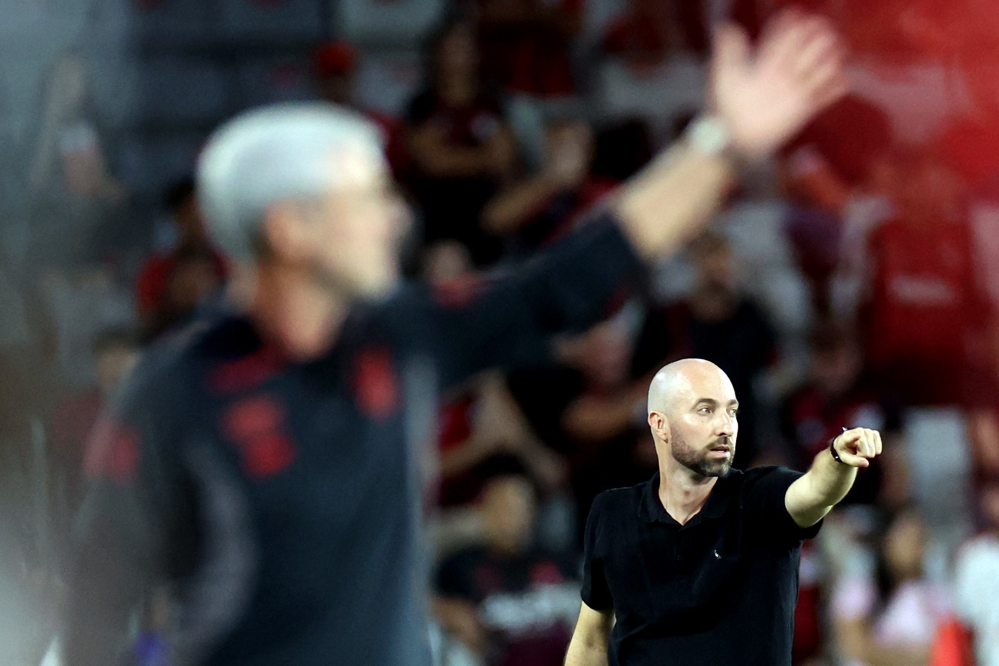 Botafogo afunda no Z4 após goleada e Bellão minimiza crise extracampo