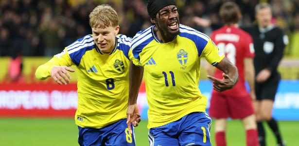 Suécia garante vaga na Copa 2026 em duelo eletrizante com a Polônia