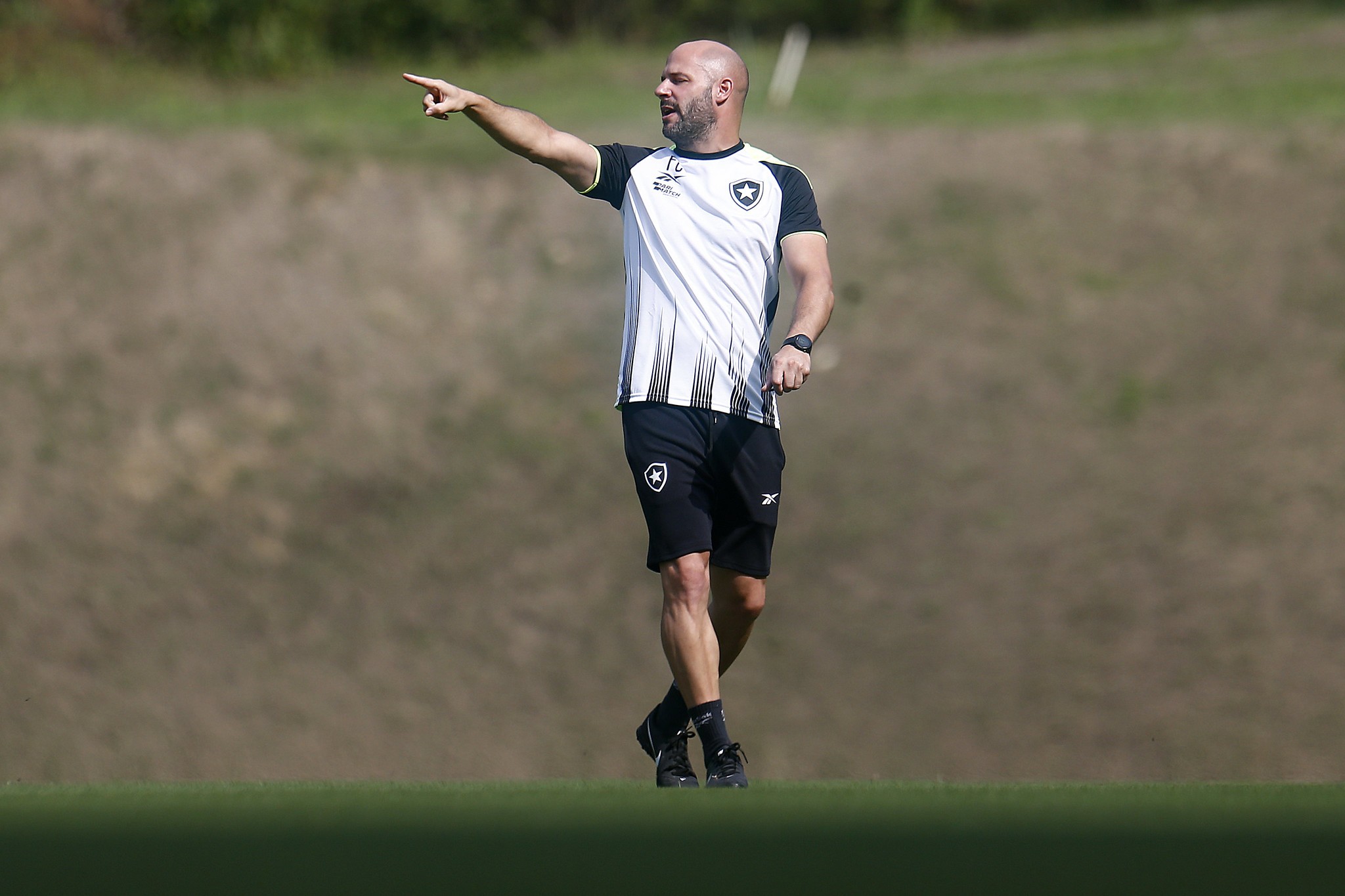 Franclim Carvalho Chega ao Rio para Comandar o Botafogo: Um Novo Capítulo na História do Clube