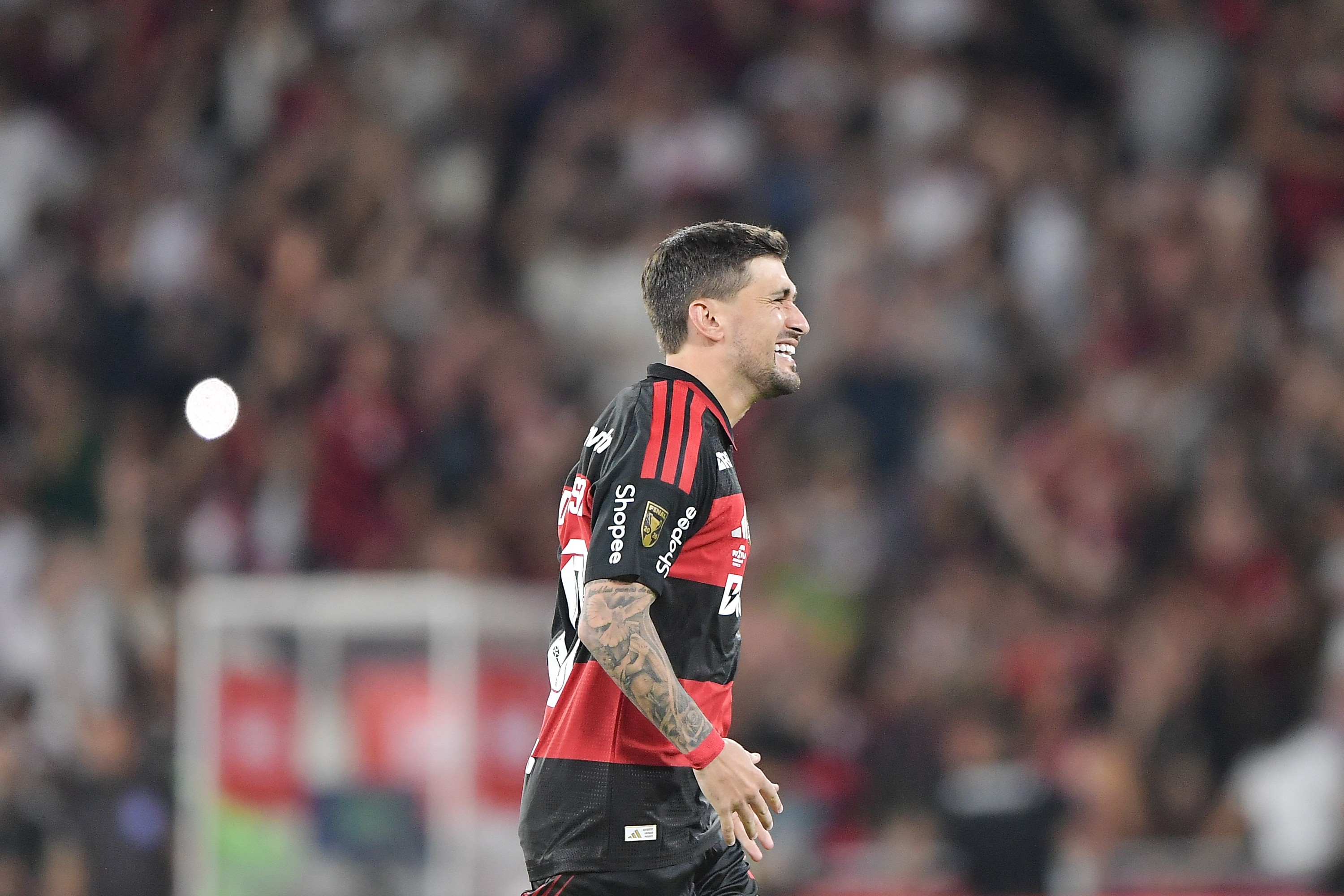 Flamengo Poupa Trio de Craques Contra o Bragantino por Alto Desgaste Físico Pós-Data FIFA